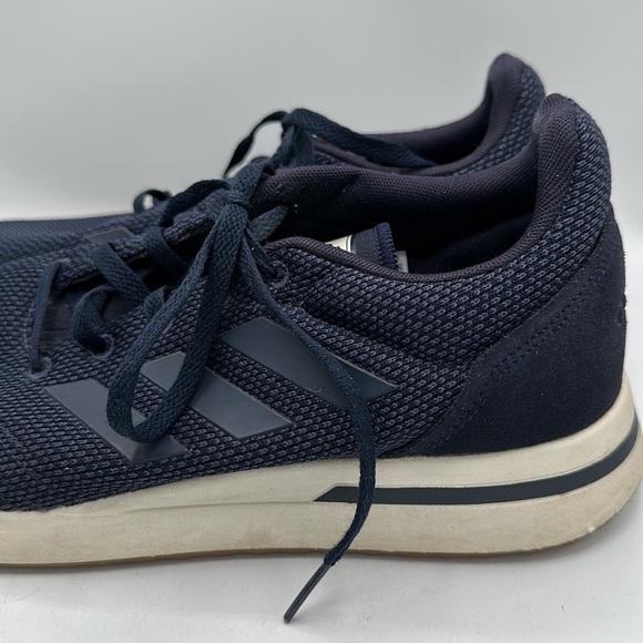 Adidas men’s blue and white running shoes, size 9.5 - Picture 4 of 7